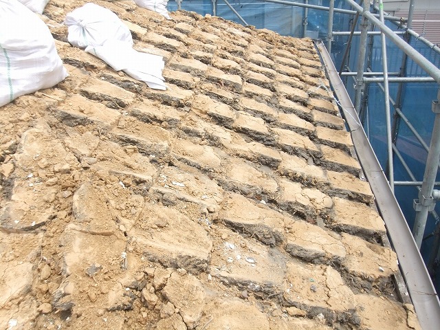 現代では非推奨の土葺き